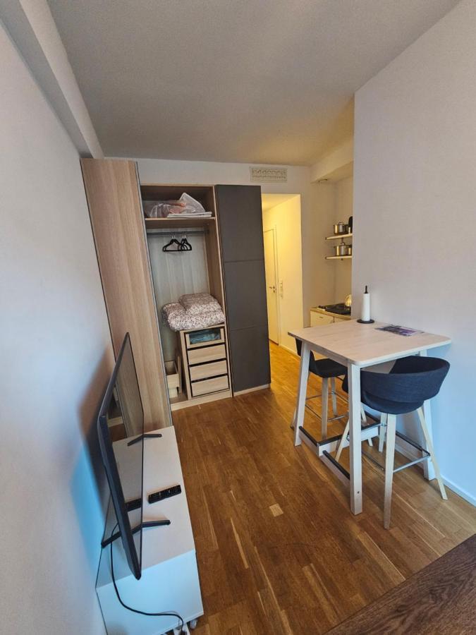 Apartamento Small Dorm 6 Min From Oslo Centralstation! Exterior foto